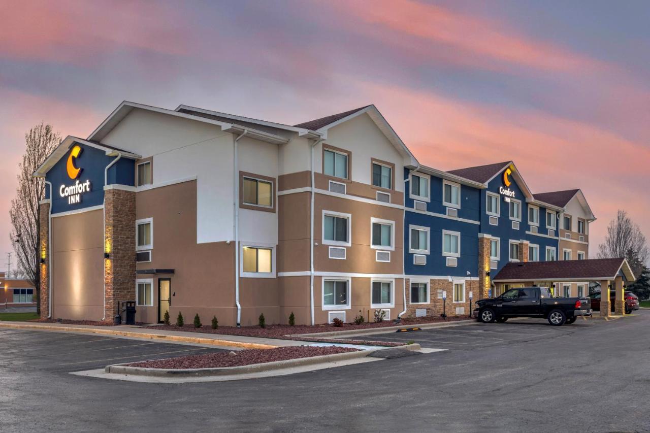 Comfort Inn Mount Pleasant - Расин Экстерьер фото